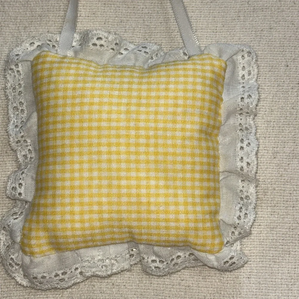 Handmade cross-stitch Pin‎ cushion Bear & Bunny 